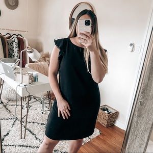 Elle black shift dress